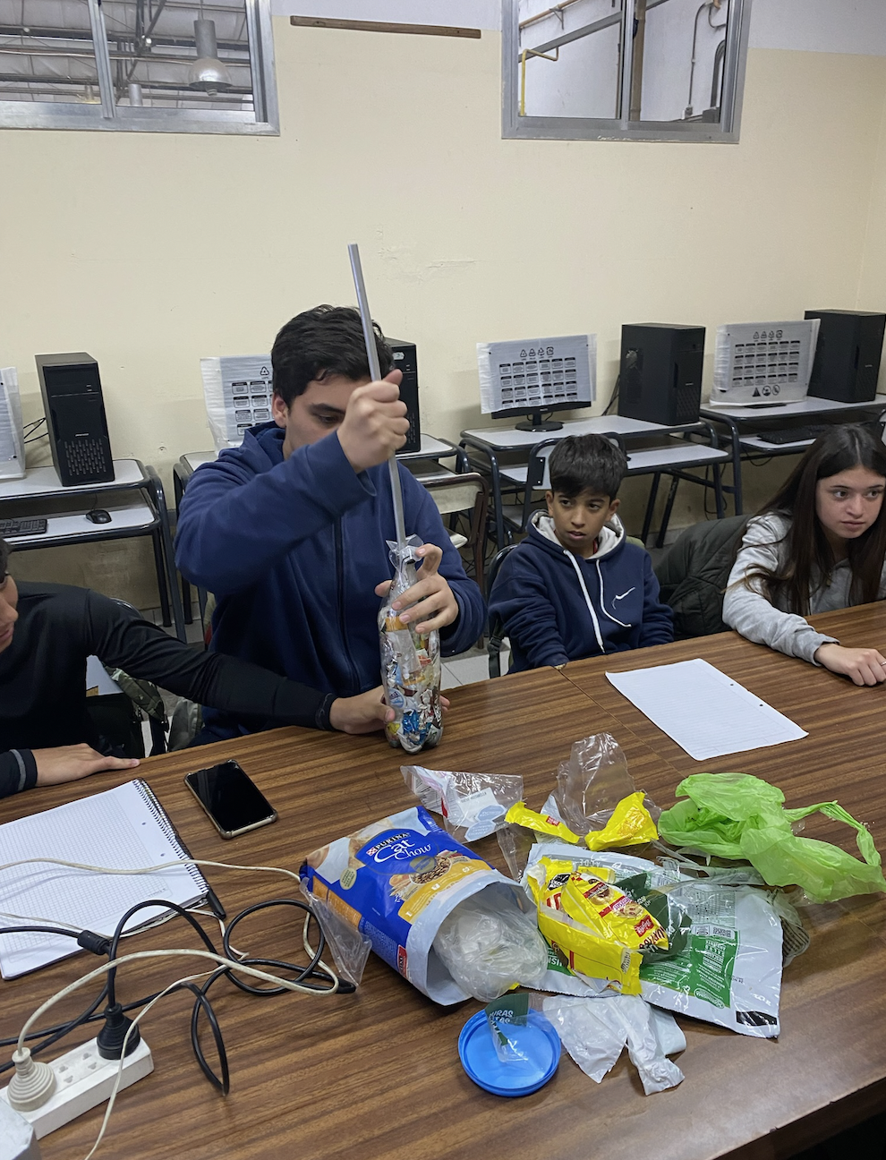 Educación comunitaria sobre reciclaje