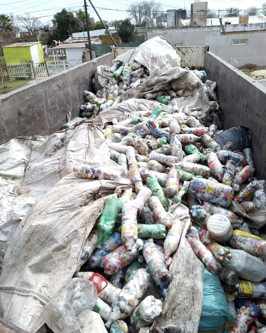 Reducción de residuos plásticos en la comunidad